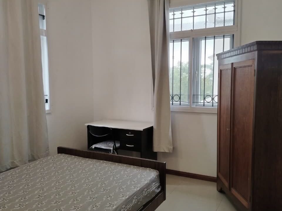 3-bedroom house to rent in Pereybere, gated residence with shared pool