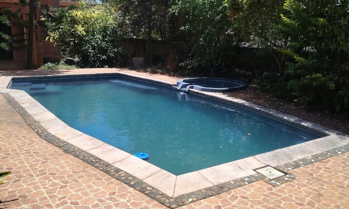 New 3-bedroom duplex for sale in Pereybere with shared pool